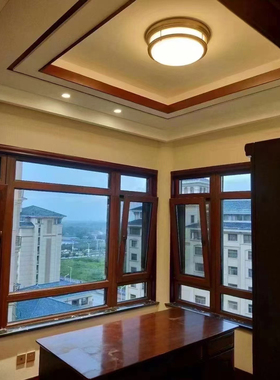 台湾凯撒琳吸顶灯48003系列3头灯具