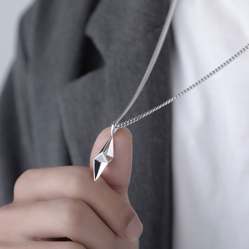 星芒项链时尚轻奢ins小众设计冷淡风日系简约高级感吊坠钛钢百搭