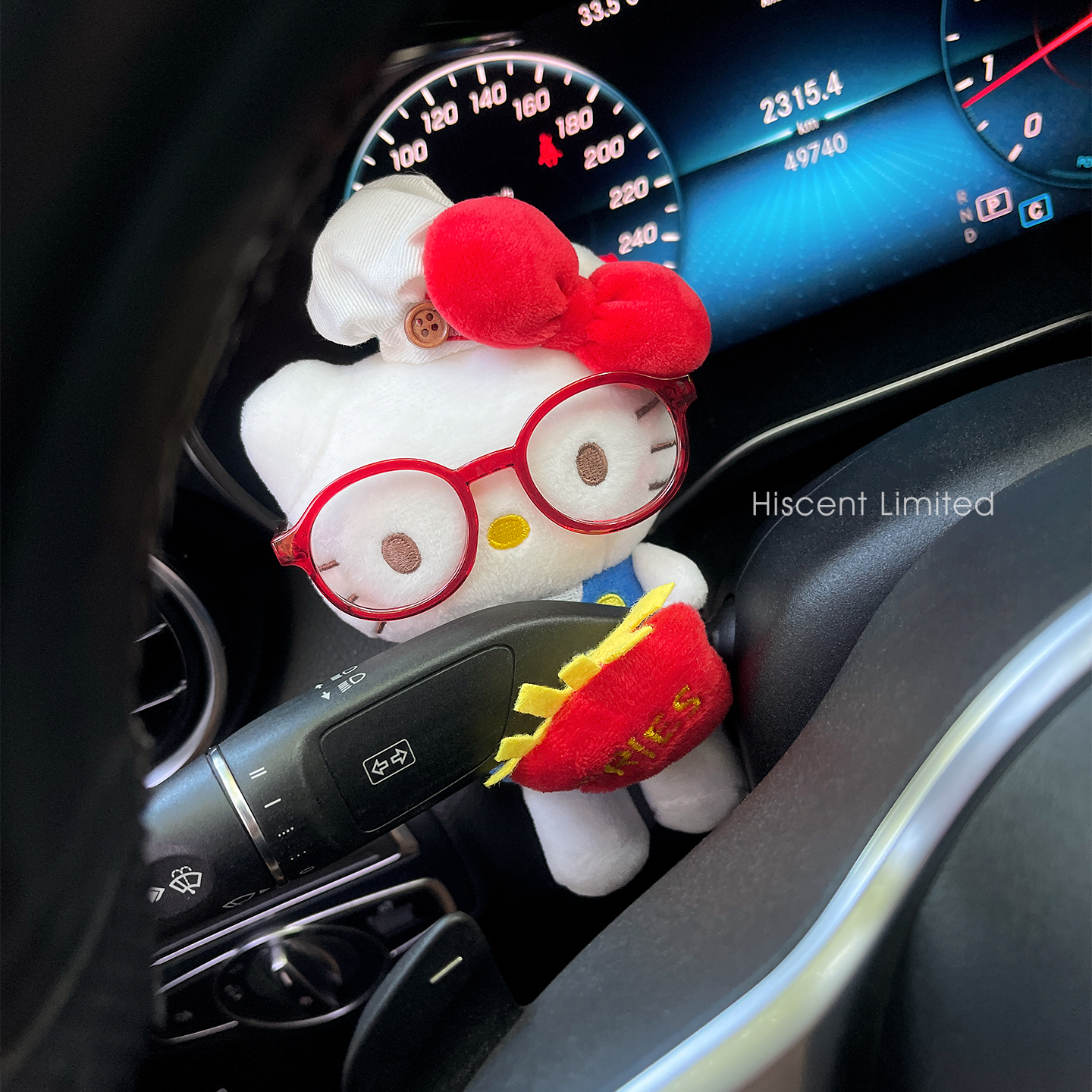 可爱KT猫汽车怀挡装饰毛绒公仔