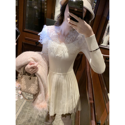 蕾丝针织连衣裙女冬季白色裙子