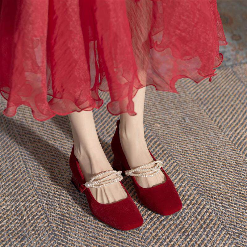 新娘红色粗跟婚鞋女不累脚法式玛丽珍旗袍高跟鞋宴会秀禾服敬酒鞋