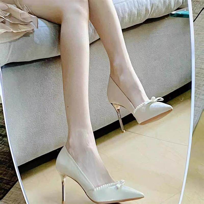 法式婚鞋女新娘鞋2026春秋新款主婚纱香槟色小众不累脚伴娘高跟鞋