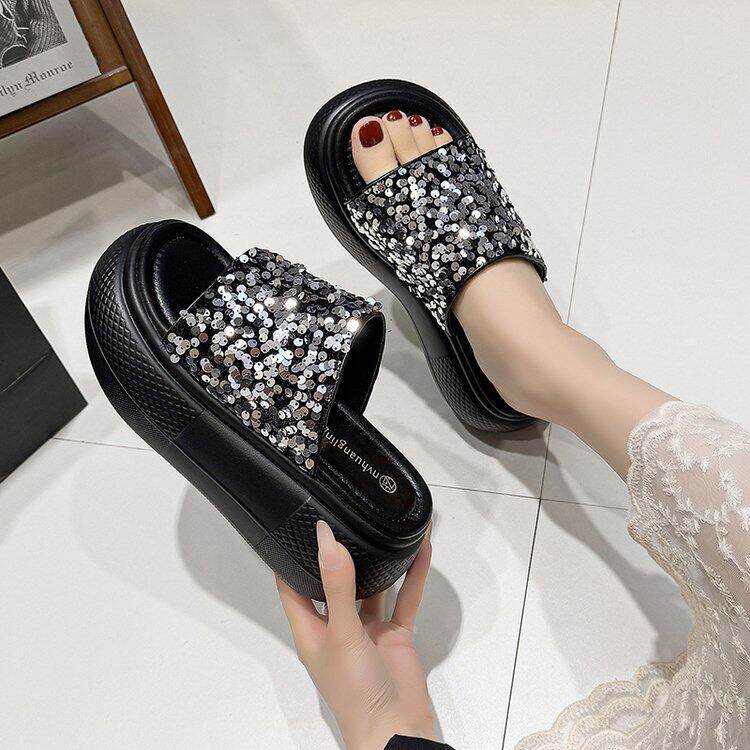 厚底拖鞋女时尚亮片外穿凉拖2026夏季新款小个子增高露趾一字半拖