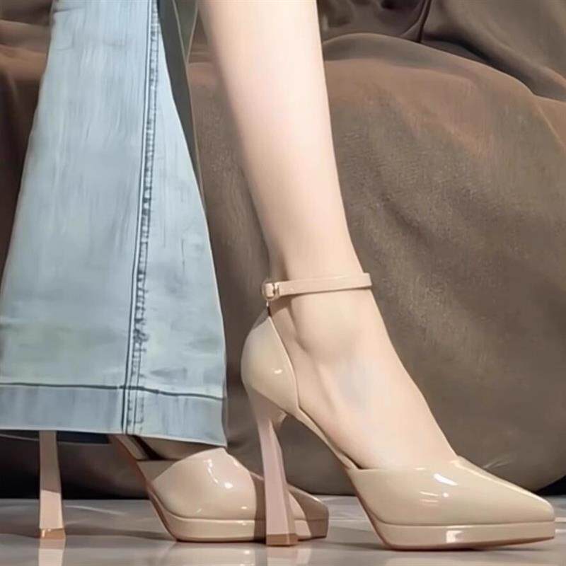 小众裸色防水台高跟鞋女绝美夏季新款日常气质不累脚粗跟百搭凉鞋