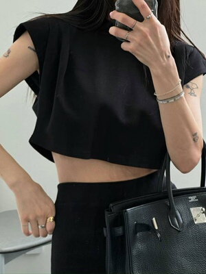 短袖简约百搭薄款蝙蝠短袖露腰女