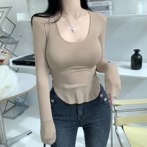 米杏色打底上衣长袖薄款性感