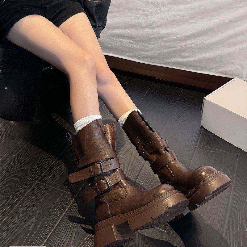 贾不假马丁靴女款2025新款秋季皮带扣百搭超火显瘦厚底增高短筒靴