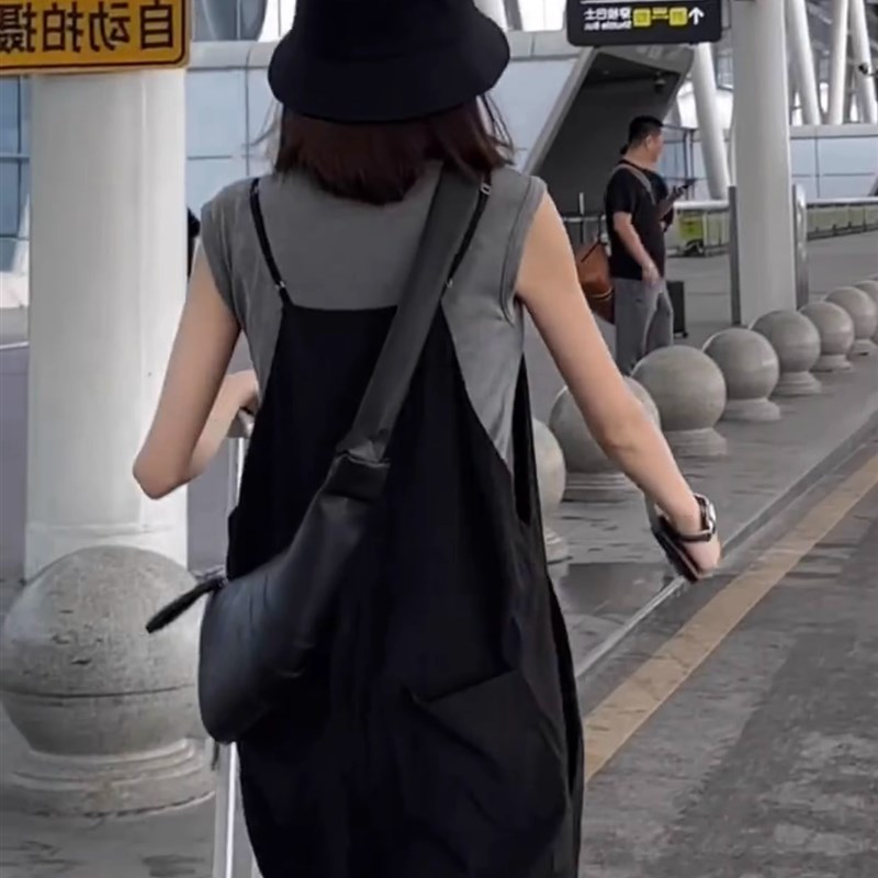 夏装搭配一整套2024新款盐系轻熟背带裤套装洋气减龄两件套
