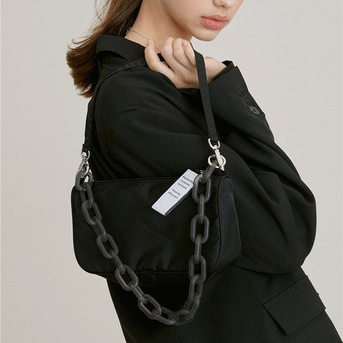 吴小姐韩代nieeh包Jennie同款腋下包法棍尼龙单肩链条包包女