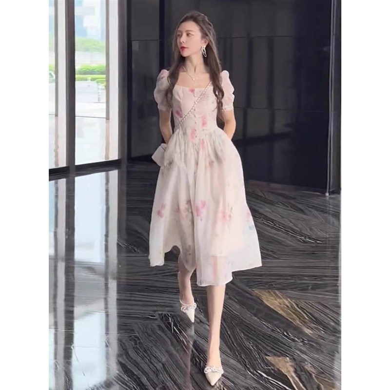 2025夏季新款减龄仙女型花桔梗裙,看起来更高,可以是咸的也可以是