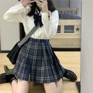 寬松奶白色襯衣上衣春秋季 女長(zhǎng)袖 2024日系JK制服尖領(lǐng)圓領(lǐng)襯衫