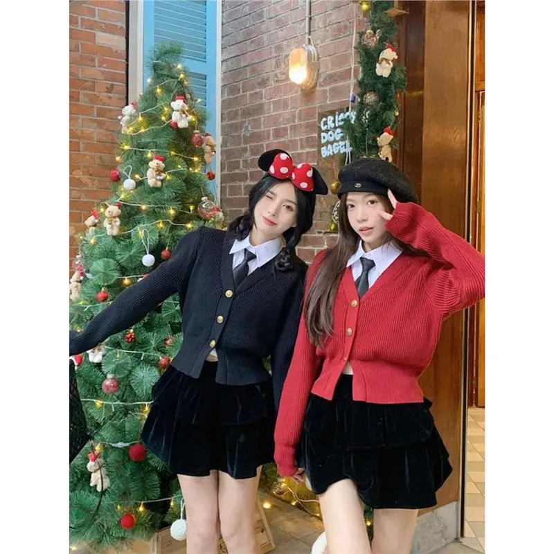 新年战袍美拉德套装红色V领毛衣外套女秋冬季学院风半身裙三件套