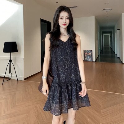 V领木耳边无袖碎花洋装背心裙