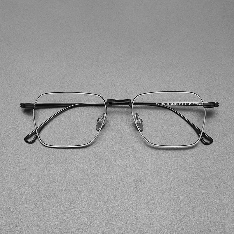 简约式美学 日本超轻8克拼色纯钛眼镜框男女可配近视防蓝光眼睛架
