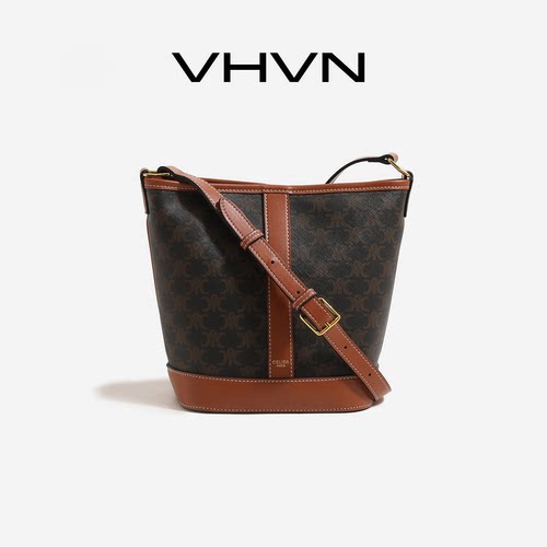 VHVN女包2026新款凯旋门水桶包