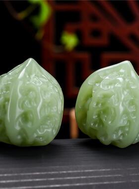 新疆和田玉核桃手把件玉核桃健身球青白玉手球玩件玉石手把件一对