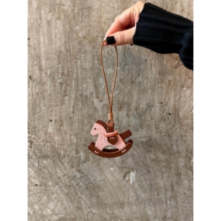 马年皮革木马挂件2026吉祥物包挂车载装饰挂坠送朋友本命年礼物