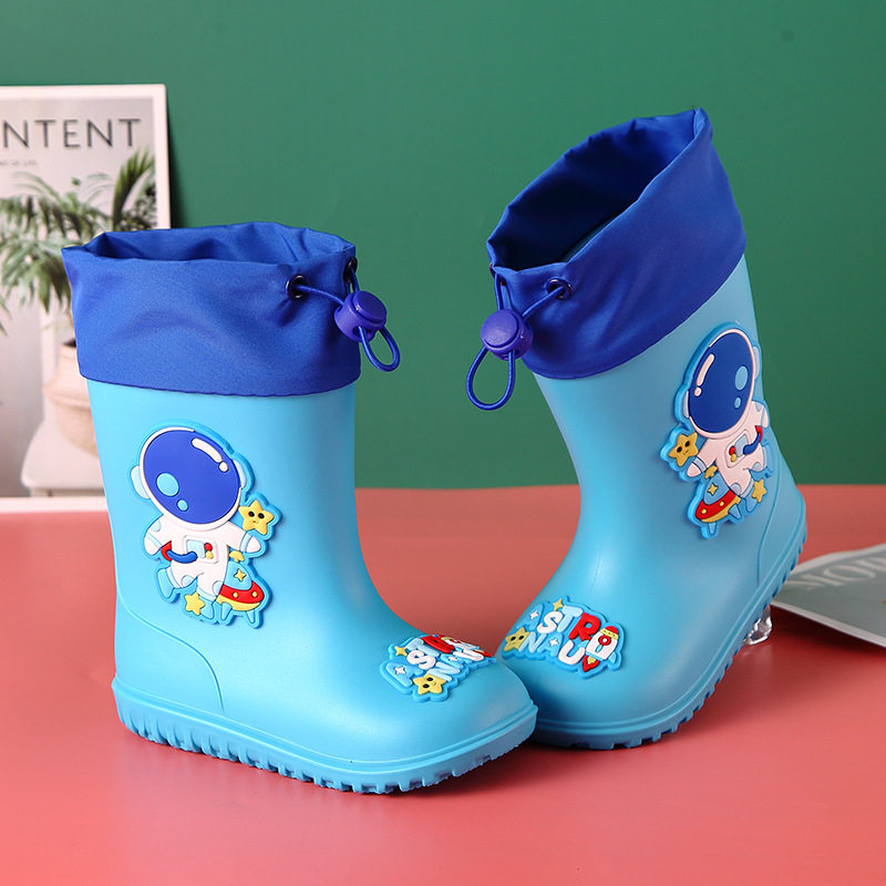 儿童雨鞋男款2023新款小孩防水鞋防滑男童宝宝雨靴加绒可拆卸男孩