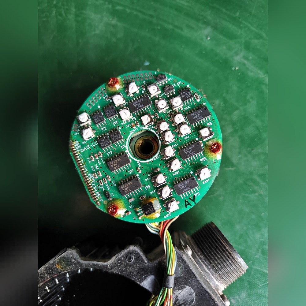 安川伺服电机编码器UTMAH-B15ASB 议价