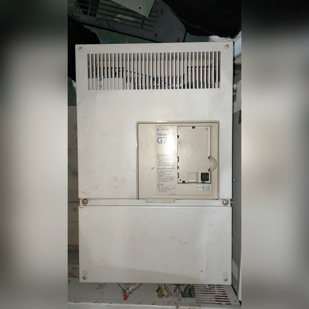 CIMR-G7B4030安川G7系列变频器30KW 议价