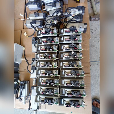 伺服驱动电机MBDKT2510E+MHMJ042G1U. 议价