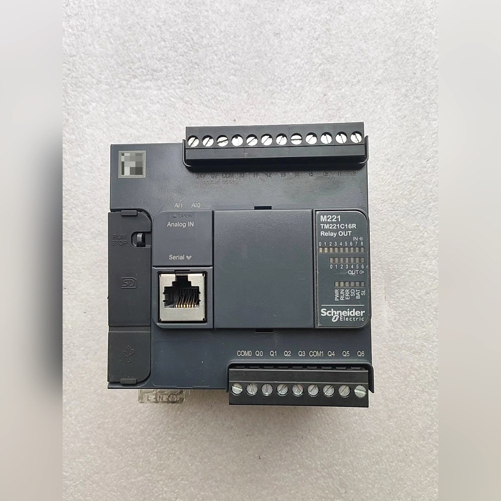 TM221C16R实物图片 功能包好 议价