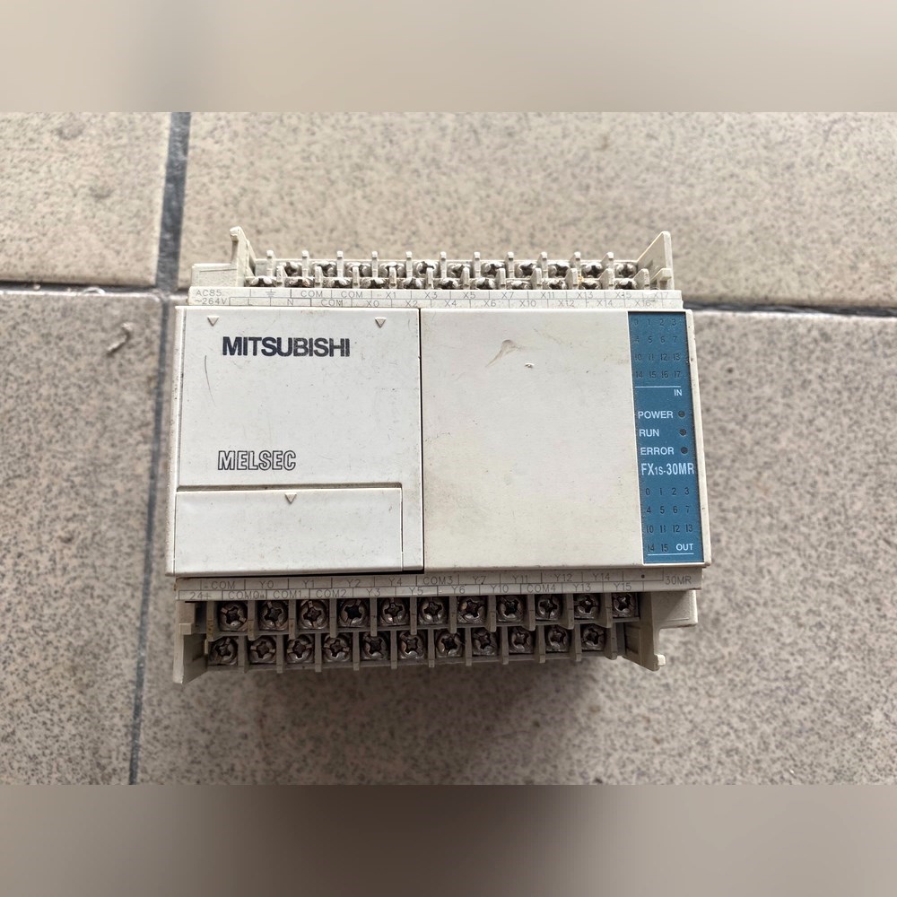 PLC FX1S-30MR-001 的功能包好包邮 议价