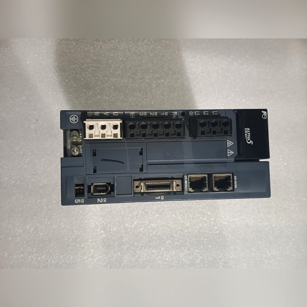富士驱动器RYH152F5-VV21.5KW实物图功能 议价