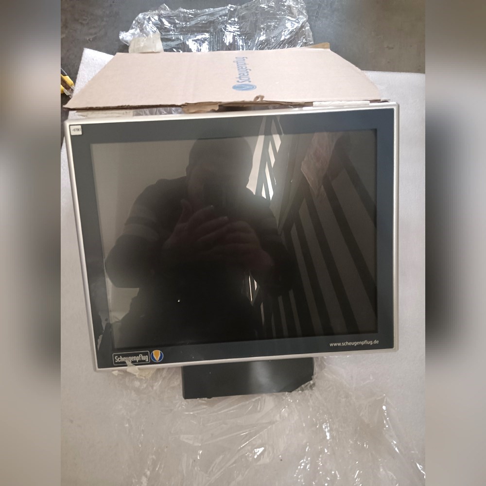 倍福触摸屏CP3915-1019-0000机99新 议价