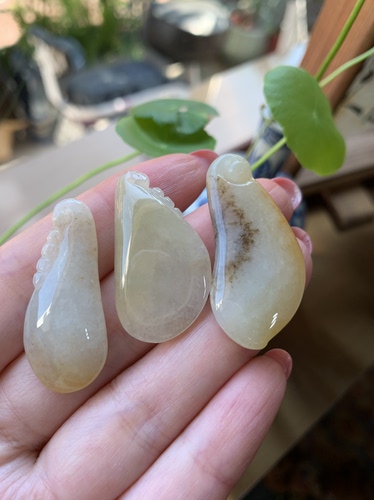 糯冰种天然缅甸a黄翡福瓜吊坠