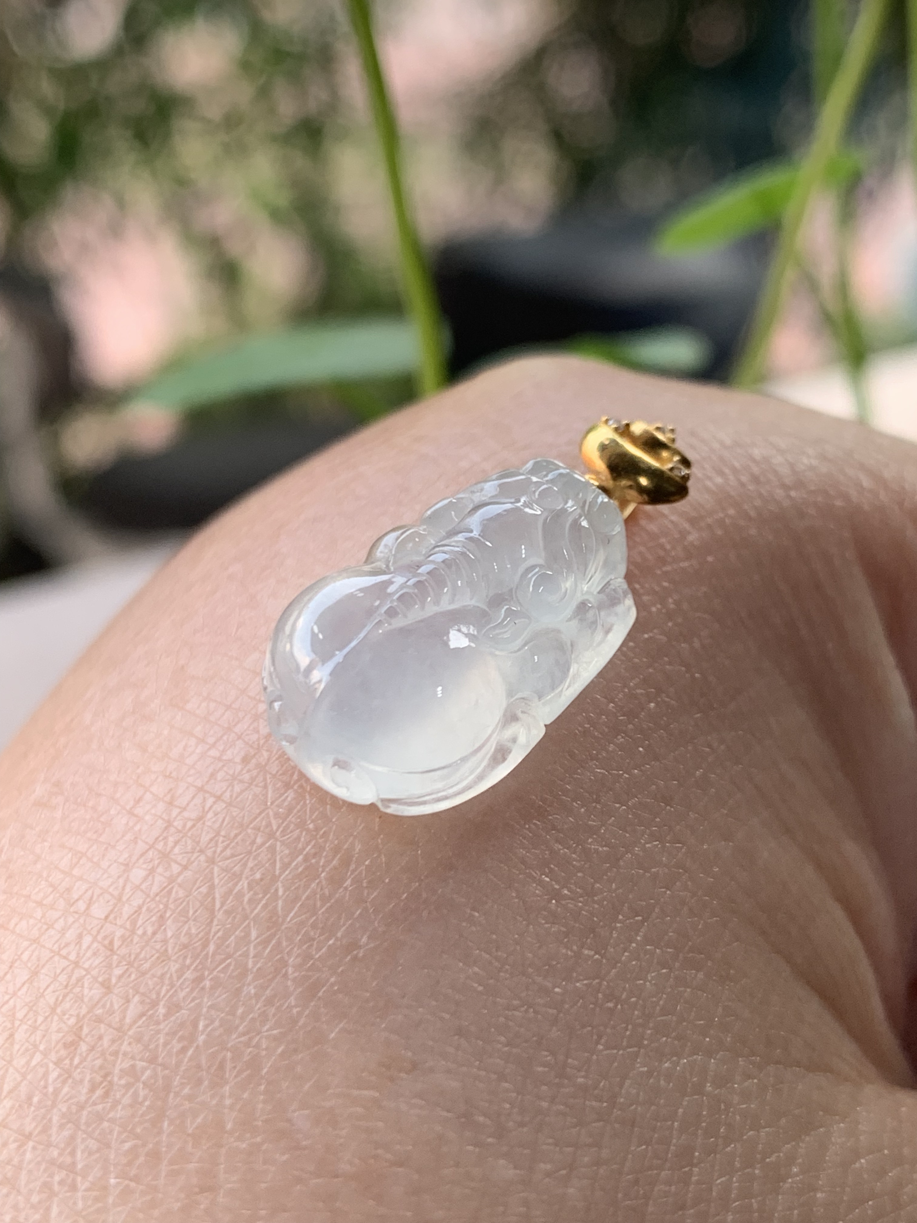 老坑高冰种翡翠貔貅吊坠天然a货玉石挂件强莹光缅甸玉坠