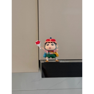 好可爱！送花蜡笔小新摆件桌面装饰品客厅电视柜手办创意家居好物