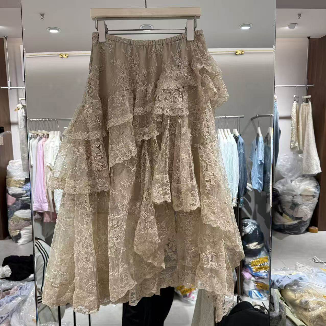 欧洲站2026新款韩版蕾丝不规则层次感荷叶边洋气小众半身裙女026
