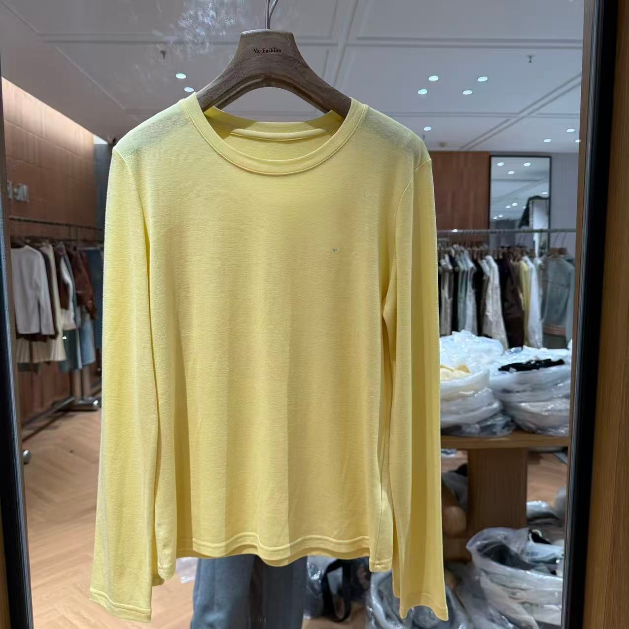 欧洲站2026新款欧货简约圆领刺绣小标软糯纯色面膜T恤打底衫8781