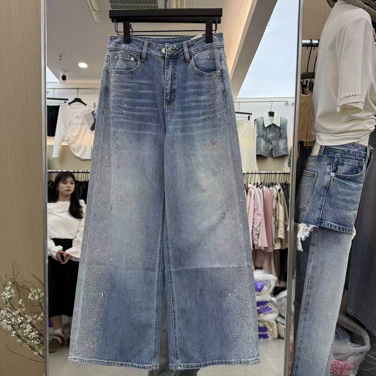 欧洲站2026春新款时尚高级感镶嵌烫钻满天星牛仔阔腿裤女潮