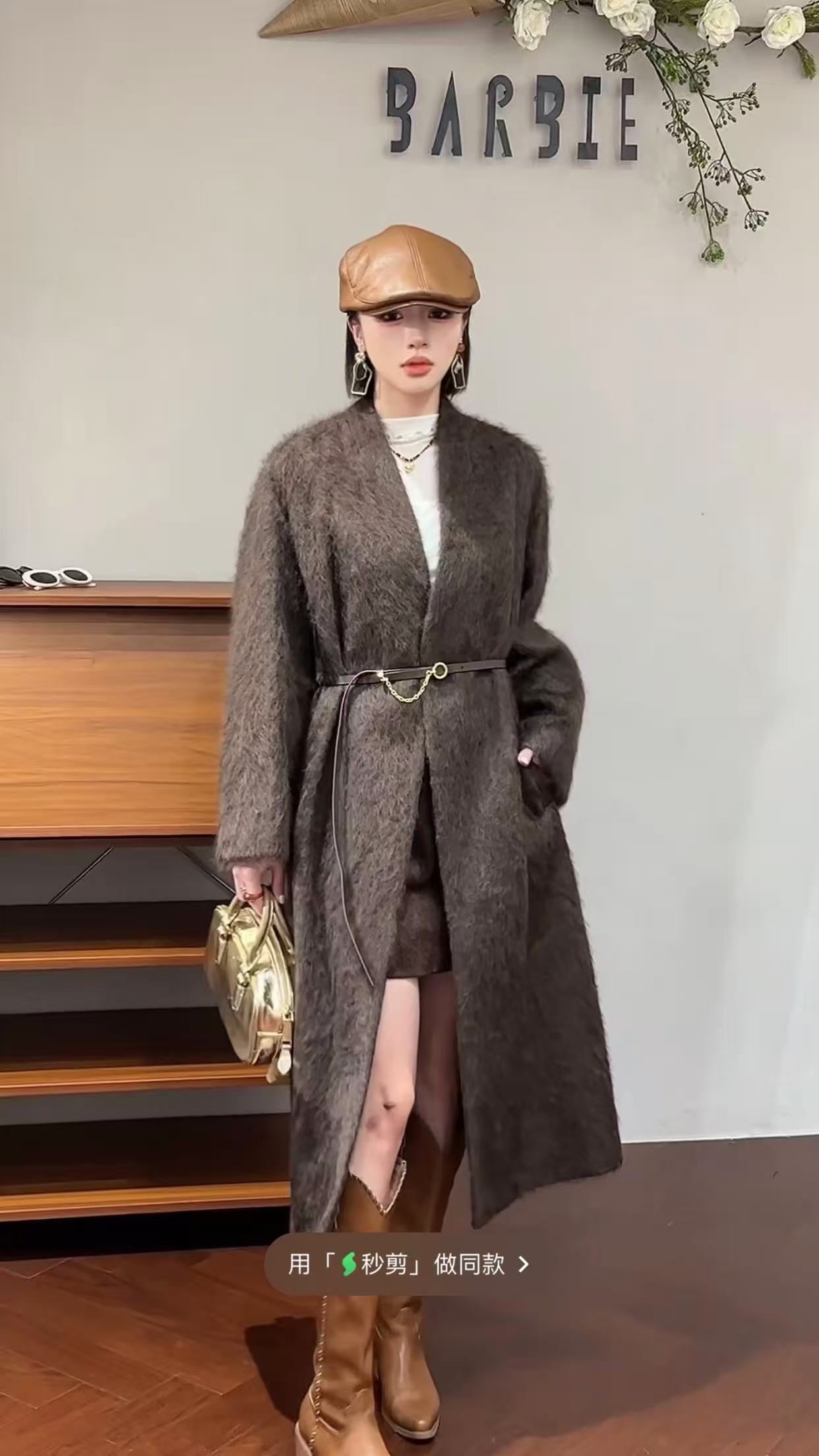 BAR BIE/2025秋冬款欧货V领挂链条系腰带气质中长款羊毛外套732