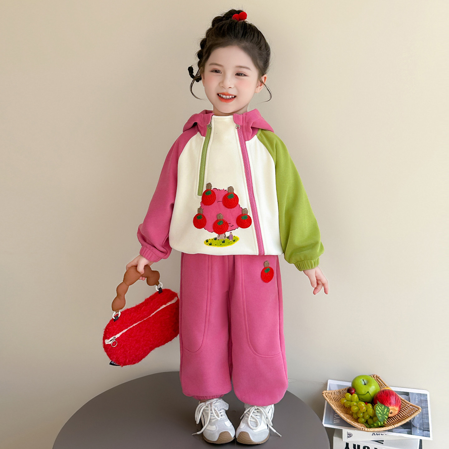 女童春装套装2026新款早秋儿童洋气时髦运动两件套女宝宝秋季衣服,童装/婴儿装/亲子装,套装,淘宝优惠券,粉丝福利购,淘宝优惠卷