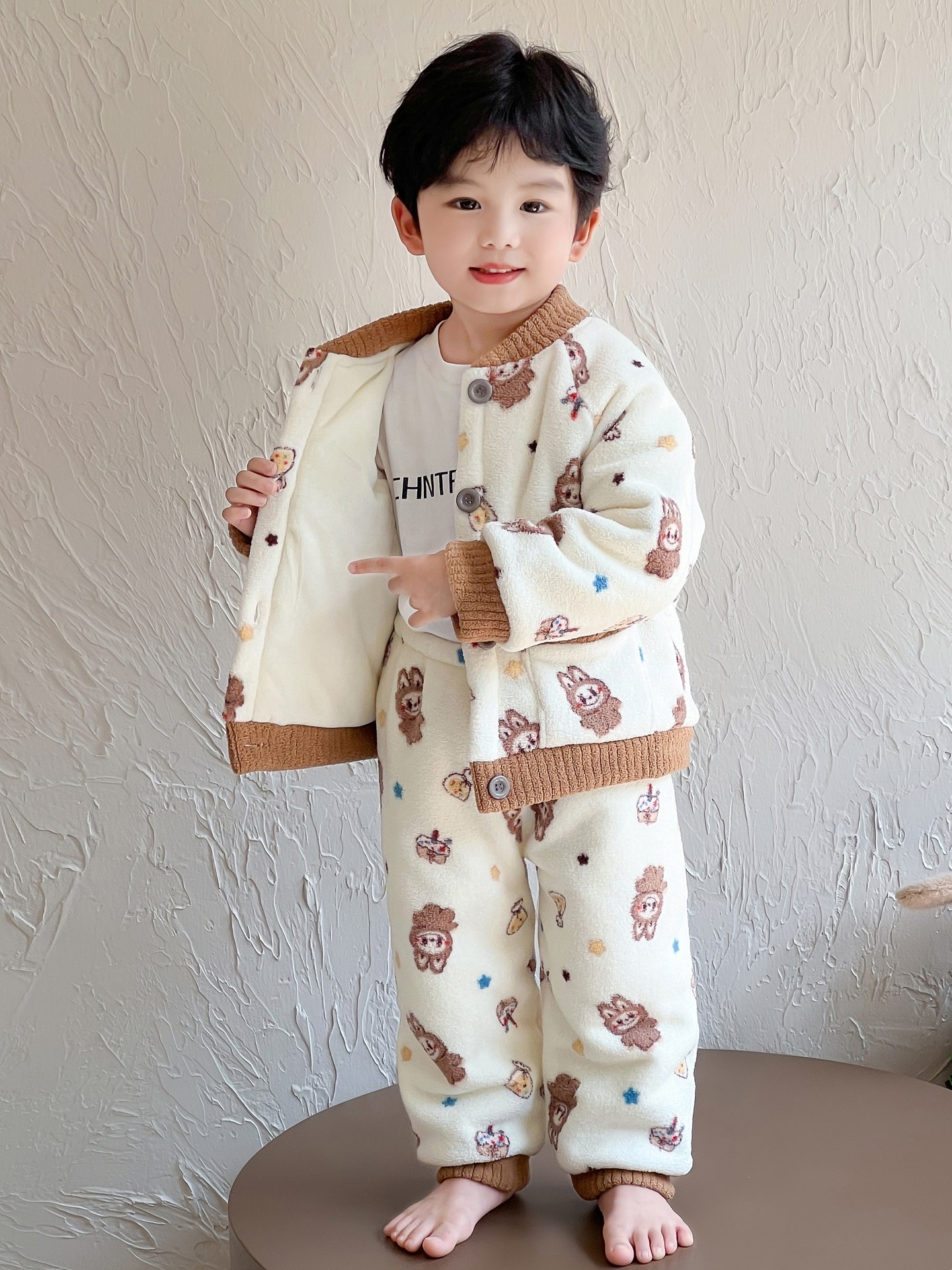 男童三层夹棉睡衣冬季儿童加厚法兰绒保暖家居服套装宝宝超厚衣服