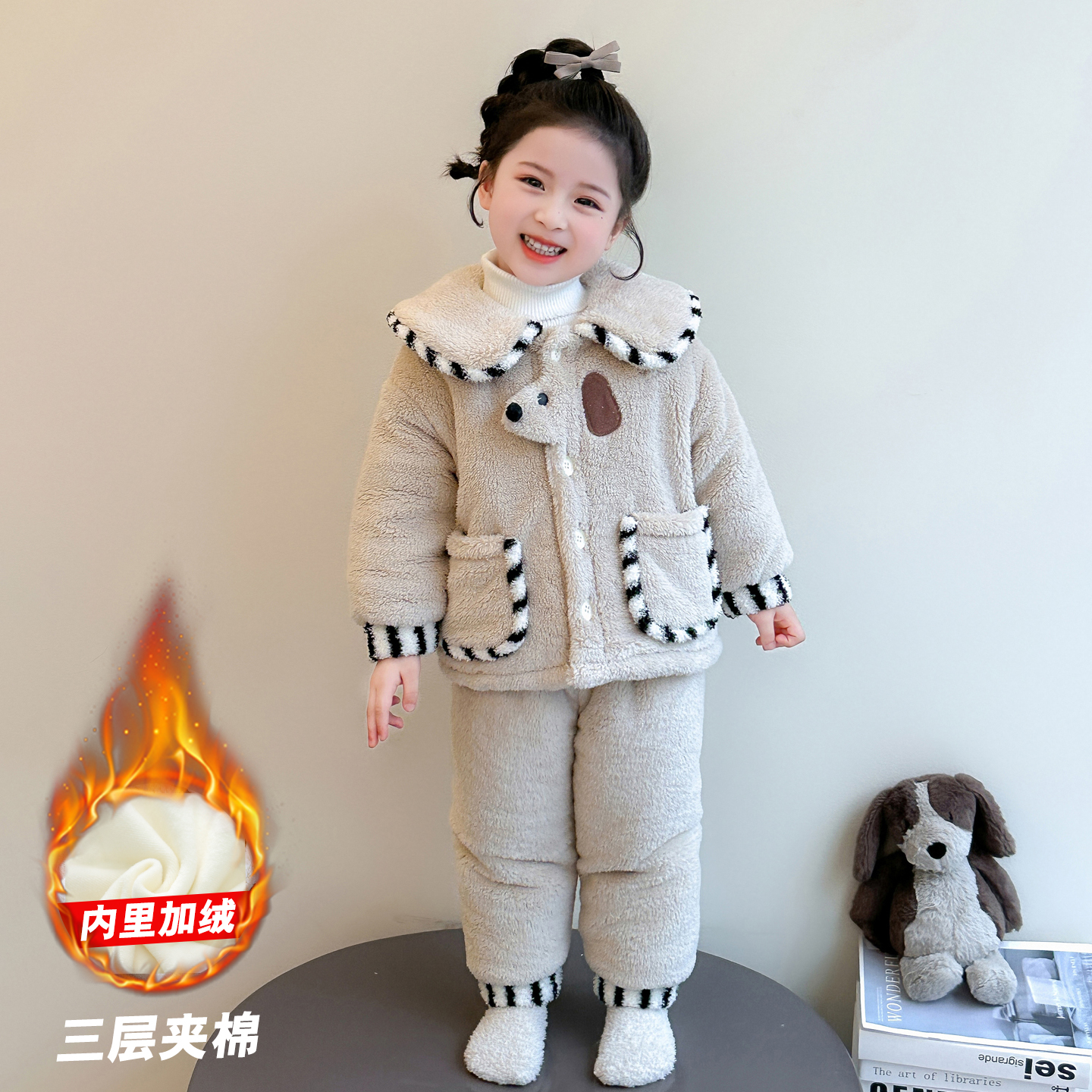 女童珊瑚绒睡衣冬季2025新款儿童三层夹棉卡通家居服宝宝超厚衣服