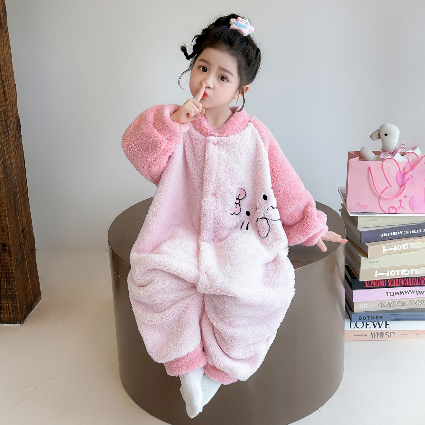 女童连体珊瑚绒睡衣冬季女孩猫咪加厚爬爬服儿童宝宝防踢保暖睡袋