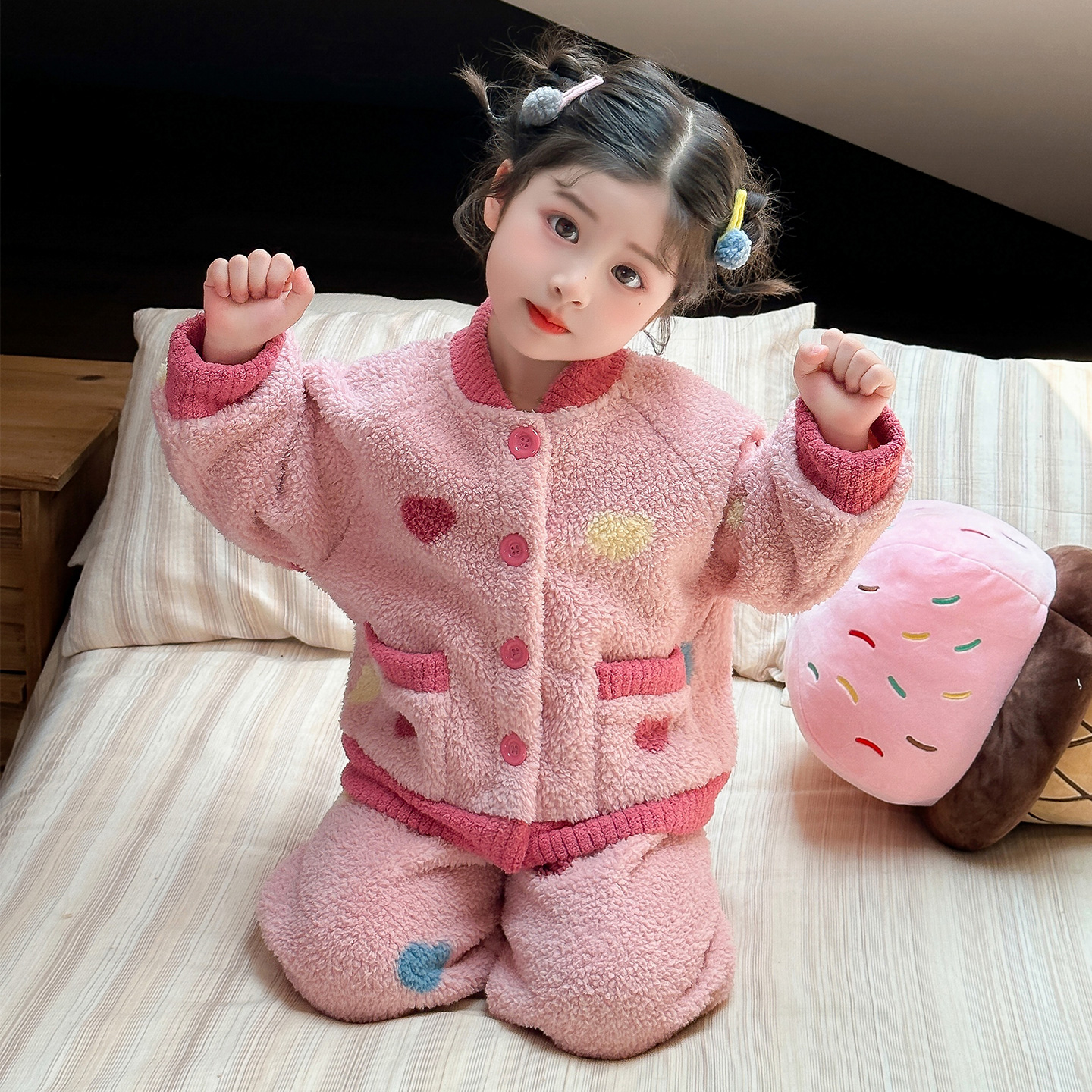 女童睡衣冬季保暖米粒绒女孩公主家居服加厚套装女宝宝开衫睡衣冬