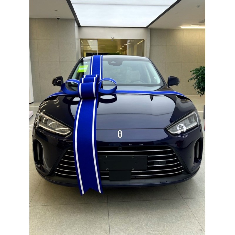 新车交车蝴蝶结4S店喜提新车宝马奔驰大红花汽车展厅交付仪式装饰