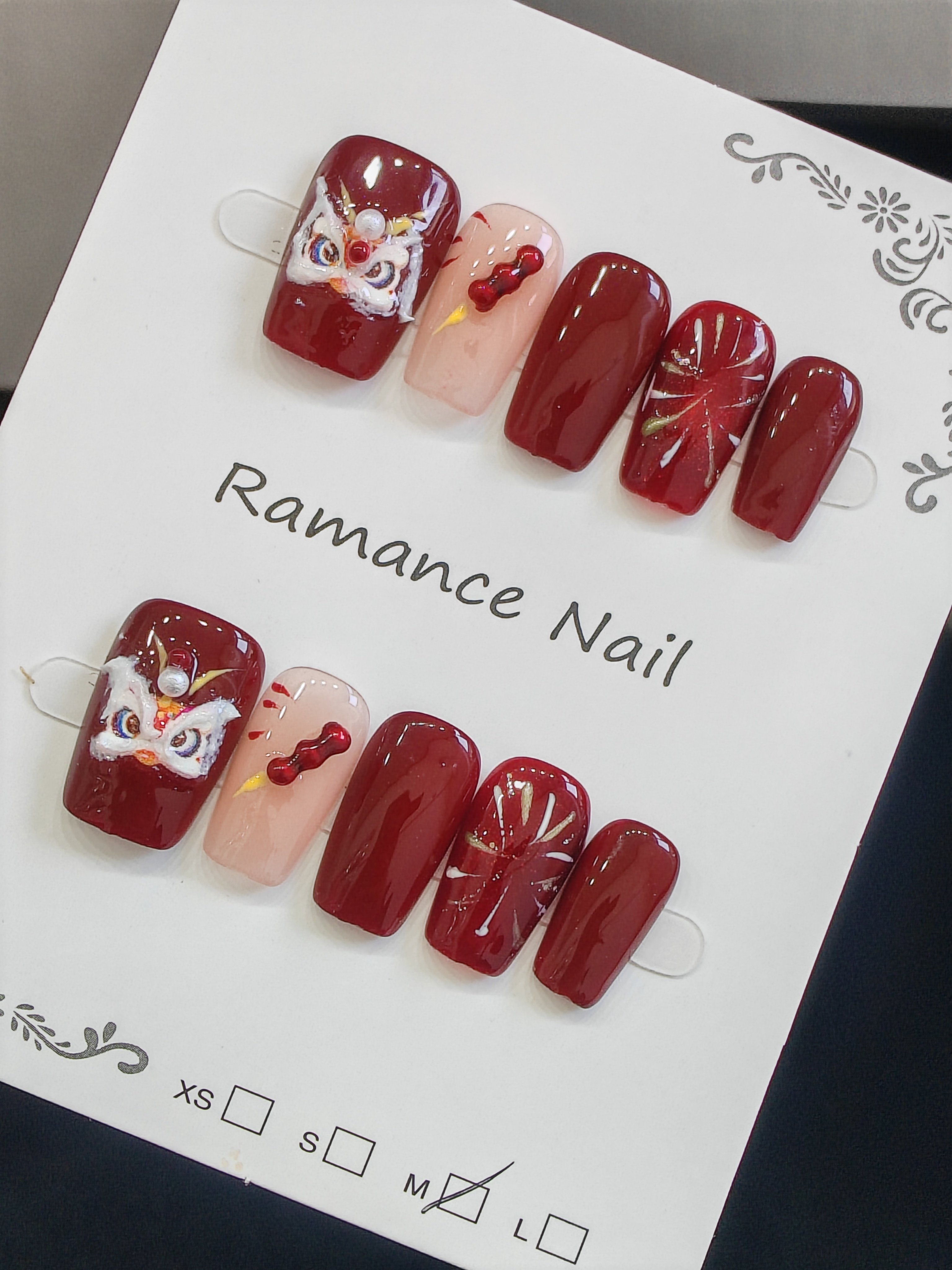 孤品【M码】纯手工穿戴甲美甲贴片红色新年醒狮高级猫眼显白碎钻