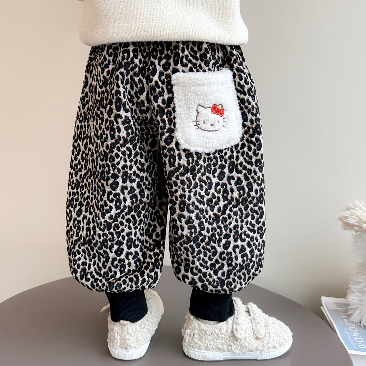 女小童加绒卫裤秋冬款2025新款儿童豹纹运动裤冬装宝宝加厚休闲裤,女装/女士精品,卫裤,淘宝优惠券,粉丝福利购,淘宝优惠卷