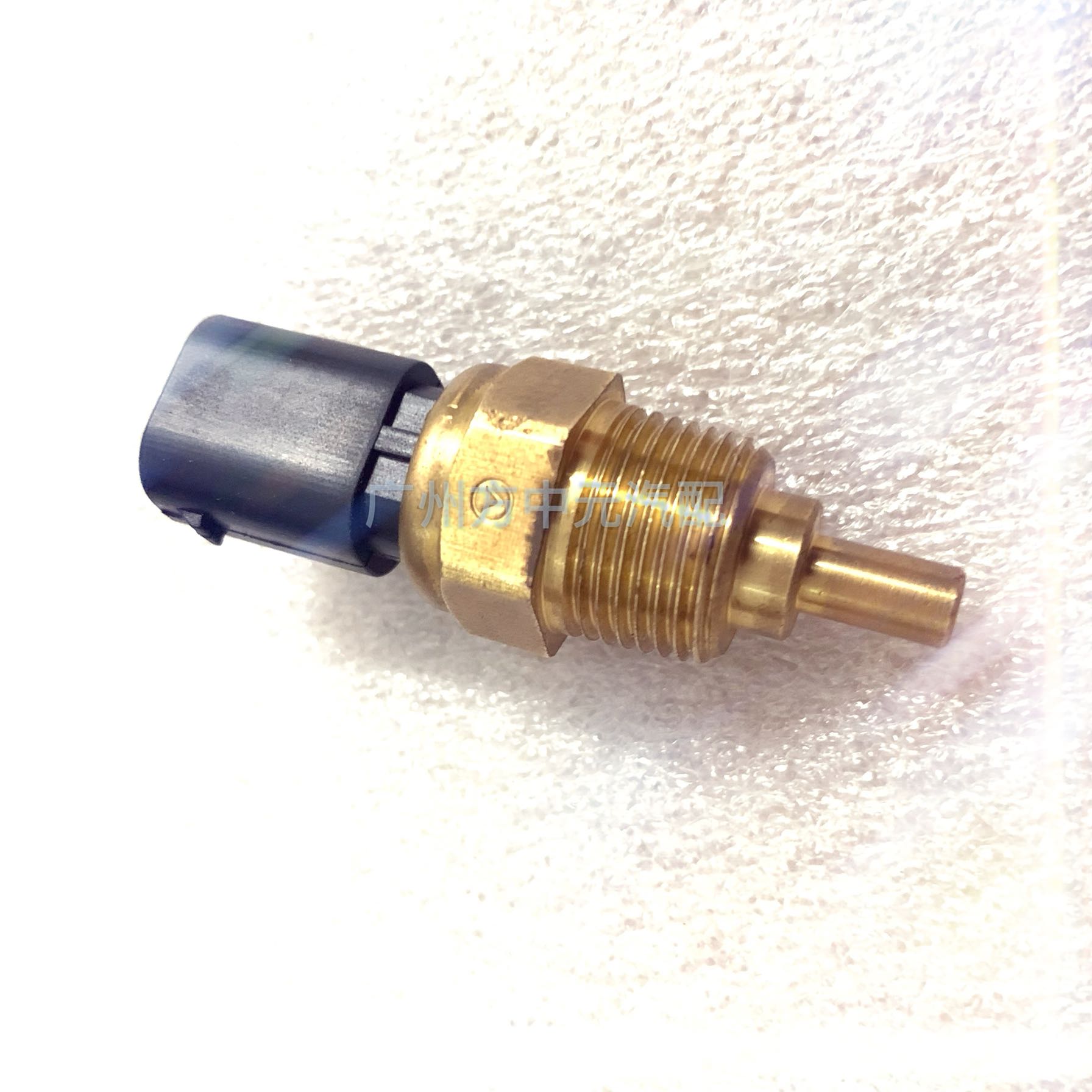 山东凯马汽车原厂配件 锐航X1X3汽油版LJ4A15发动机水温传感器