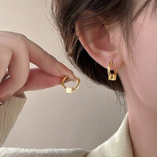 爆款 气质冷淡风方块纯银耳环女轻奢小众设计耳饰2025新款 气质耳圈