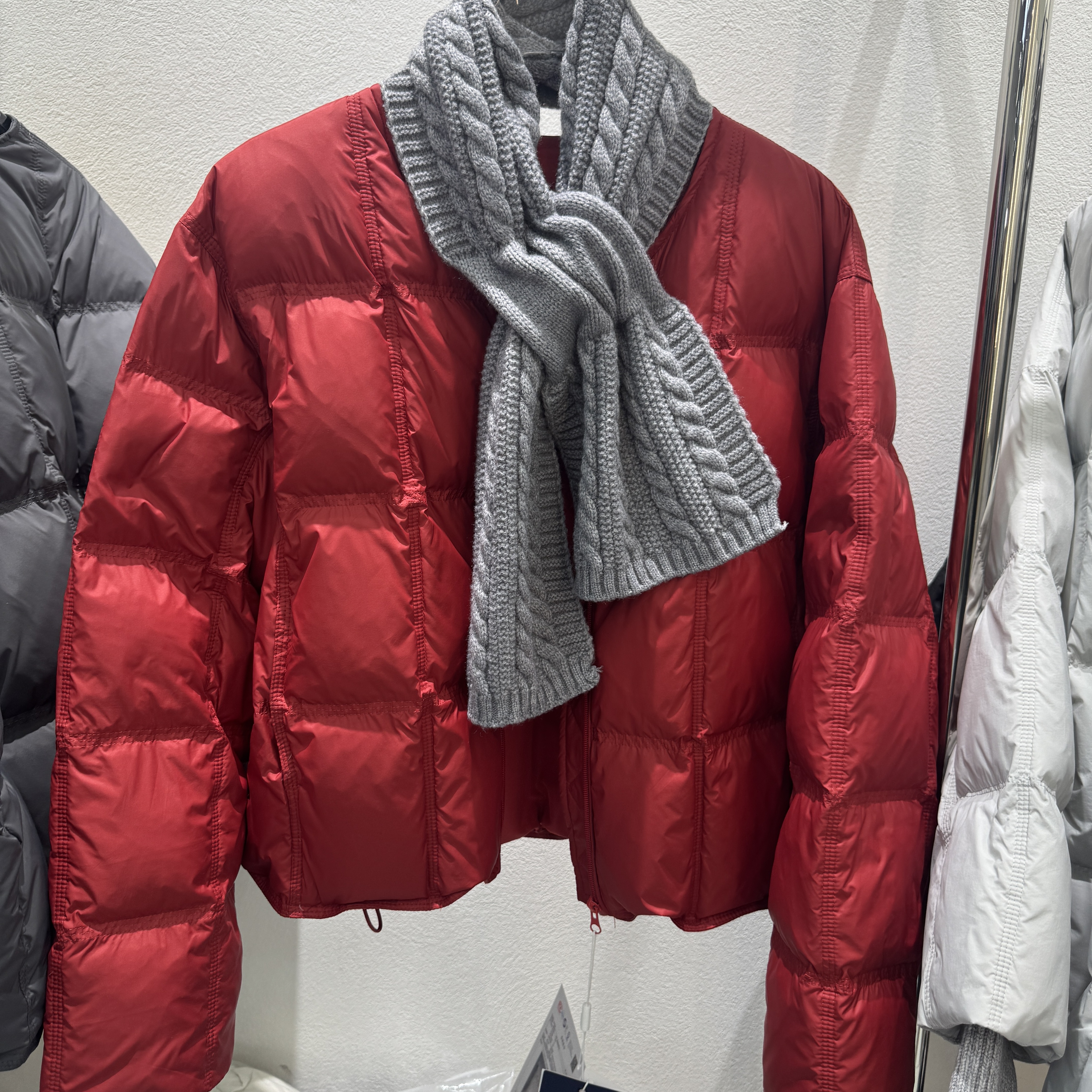 2025冬季新款日常时尚围巾圆领下摆可收腰显瘦保暖棉服羽绒服外套