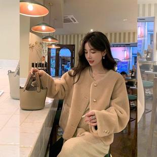 高级感水貂毛短款皮草外套女2025冬季新款设计感小众别致独特外套