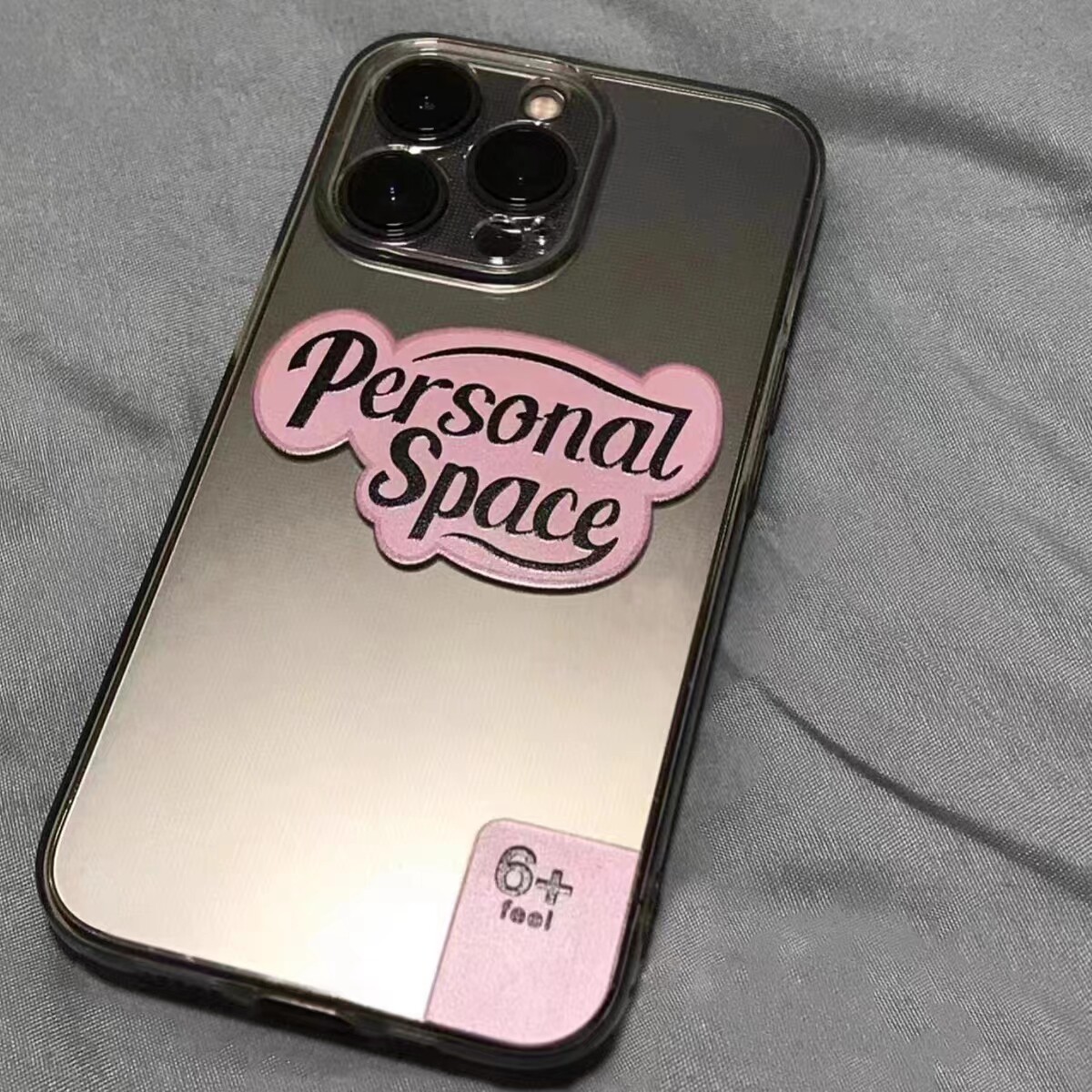 欧美辣妹私人空间适用苹果15promax手机壳iPhone14pro防摔13promax软壳15小众12pro简约12promax情侣11潮牌14高性价比高么？