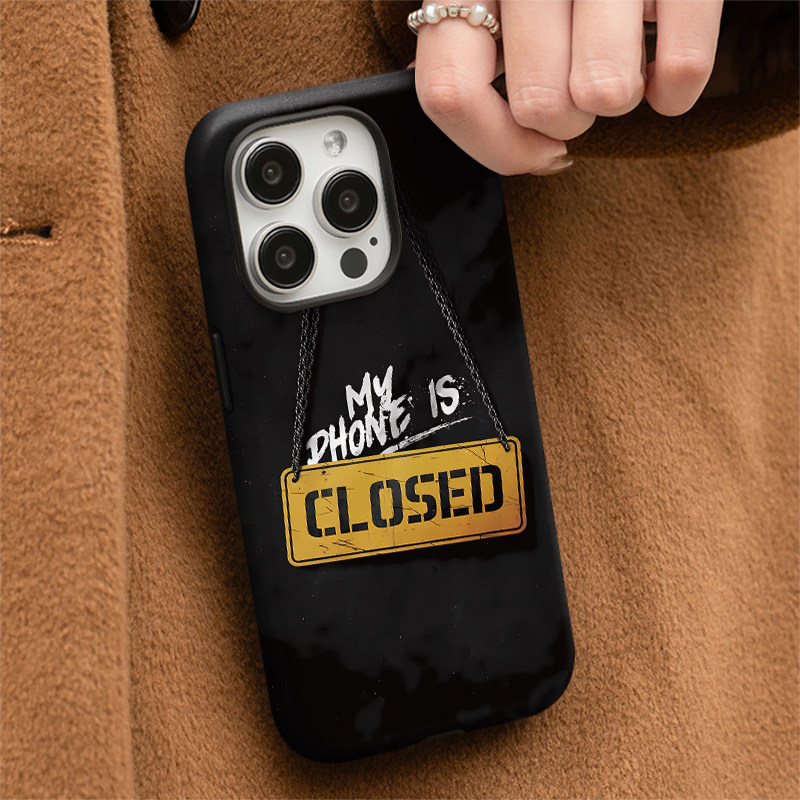 男生绝配黑色铁牌适用于苹果IPhon17pro/14promax/15/14/13/11/17菲林小众高级感不会撞壳的手机壳个性创意16